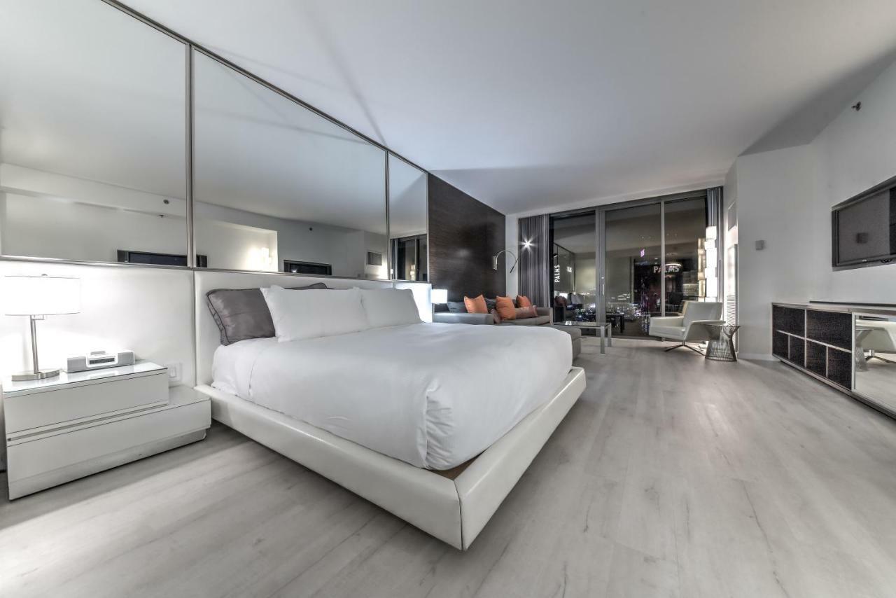 Palms Place Hotel Stripview With Open Balcony -33 Las Vegas Exterior photo